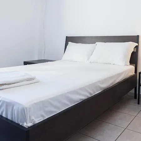Apartment Stylish 1 Bd Apt With Balcony In Kato Petralona