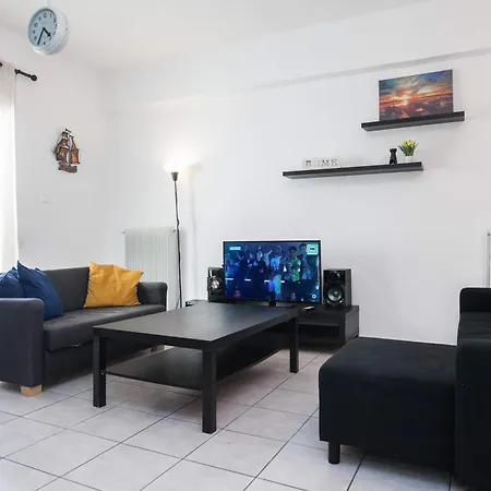 Stylish 1 Bd Apt With Balcony In Kato Petralona Apartment *