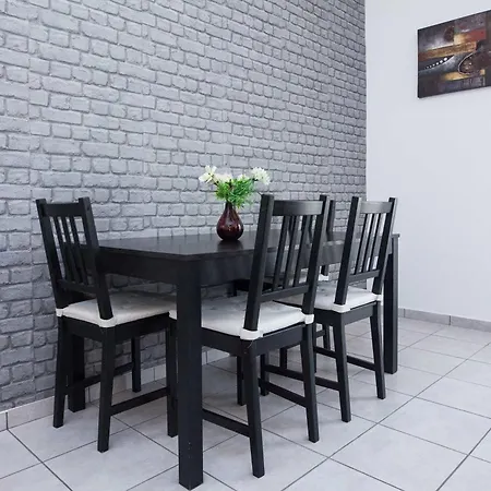 Apartment Stylish 1 Bd Apt With Balcony In Kato Petralona *