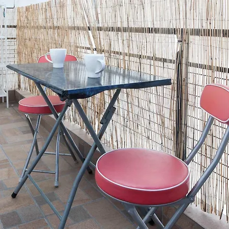 Stylish 1 Bd Apt With Balcony In Kato Petralona Αθήνα